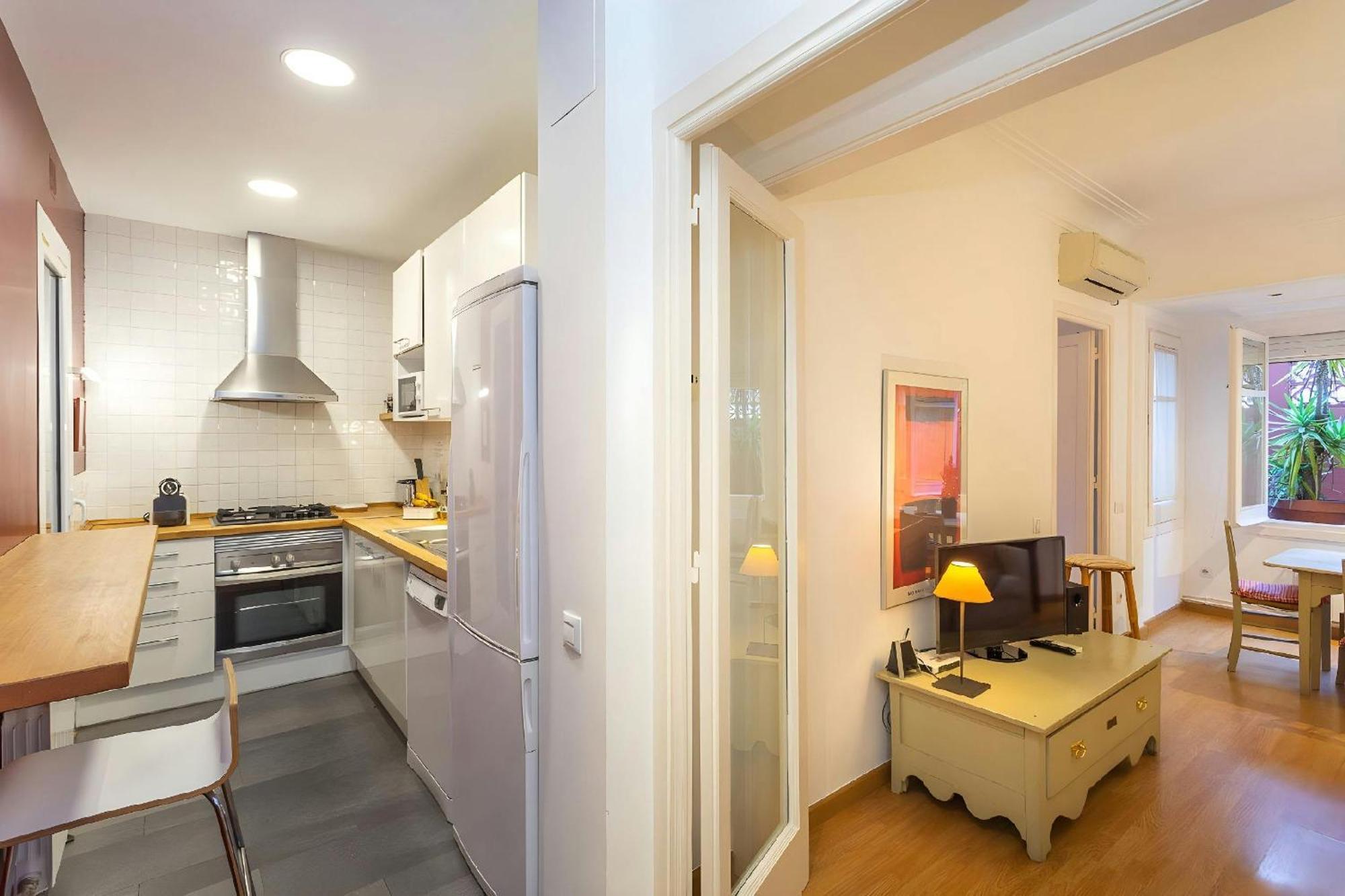 Filmoteca Sarria 1- Wifi Quiet Bright Comfi Apartment Barcelona Bagian luar foto
