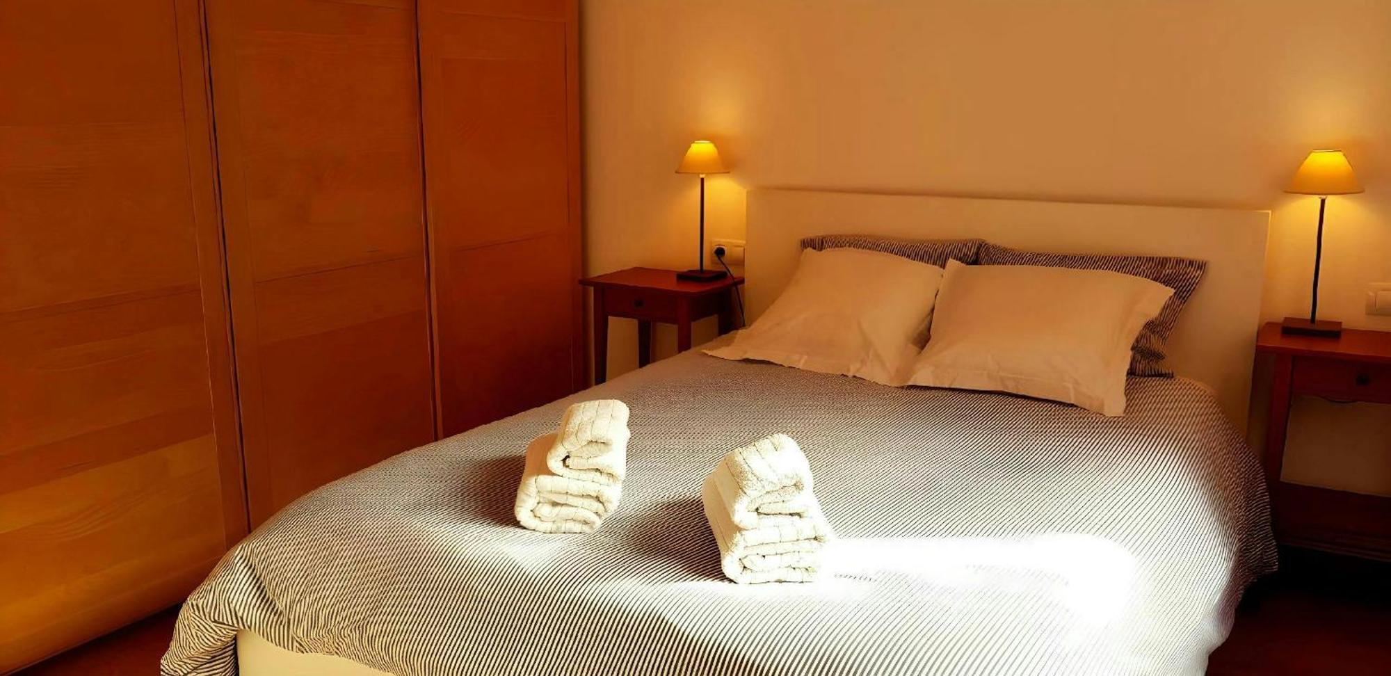 Filmoteca Sarria 1- Wifi Quiet Bright Comfi Apartment Barcelona Bagian luar foto