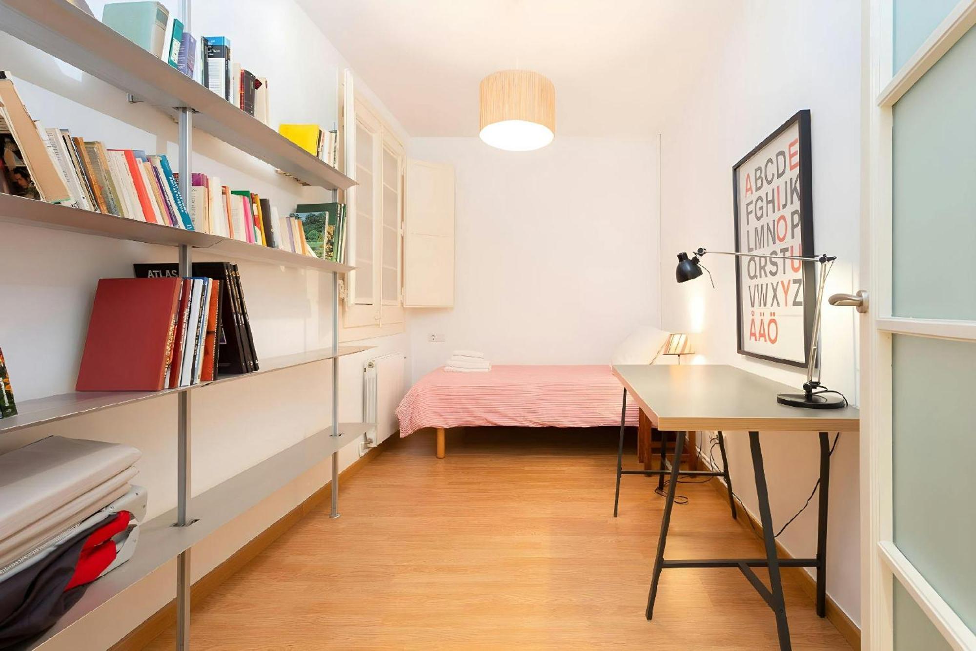 Filmoteca Sarria 1- Wifi Quiet Bright Comfi Apartment Barcelona Bagian luar foto