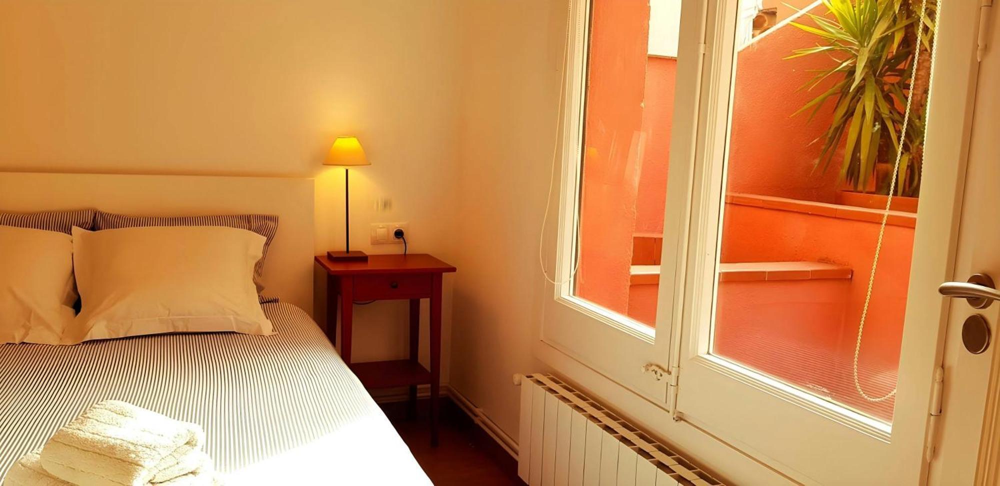 Filmoteca Sarria 1- Wifi Quiet Bright Comfi Apartment Barcelona Bagian luar foto